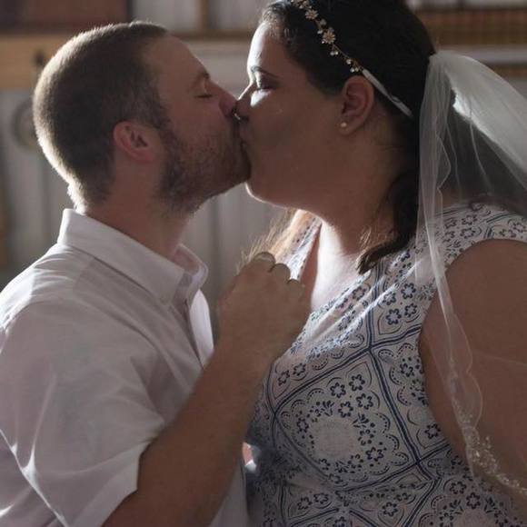 Meet your Posher, Honna - Picture 1 of 1